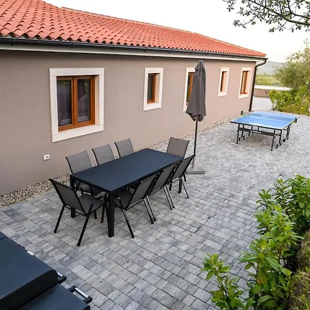 Villa Meloni *
